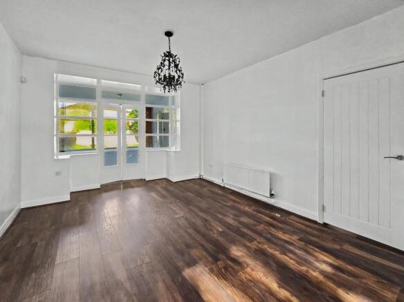 Lounge / Dining Room