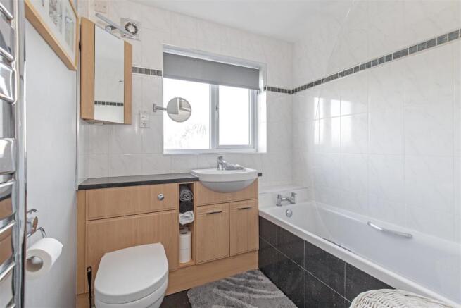 Bathroom-1.jpg