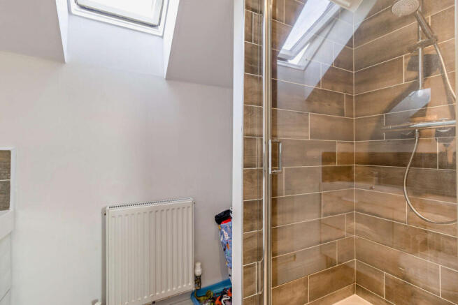 3 bed Detached for sale Image 8