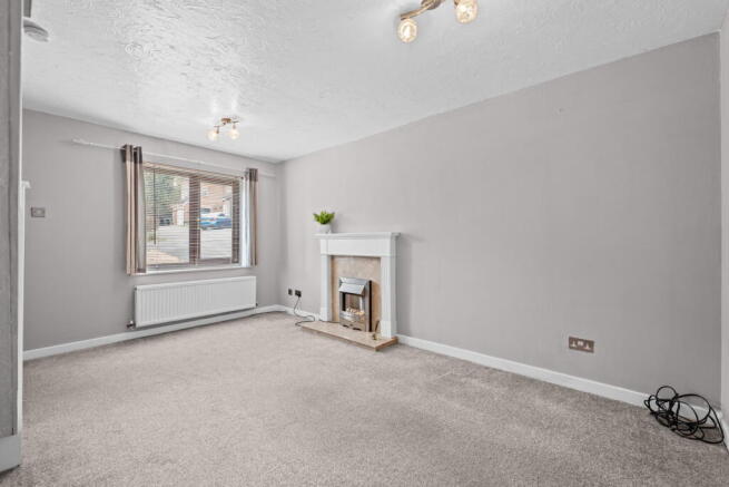 2 bed Semi-Detached for sale Image 5