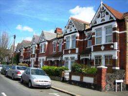 13a, Beech Hall Road, Chingford E4 9NJ