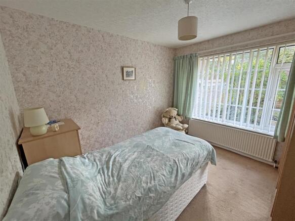 Bedroom 3.JPG