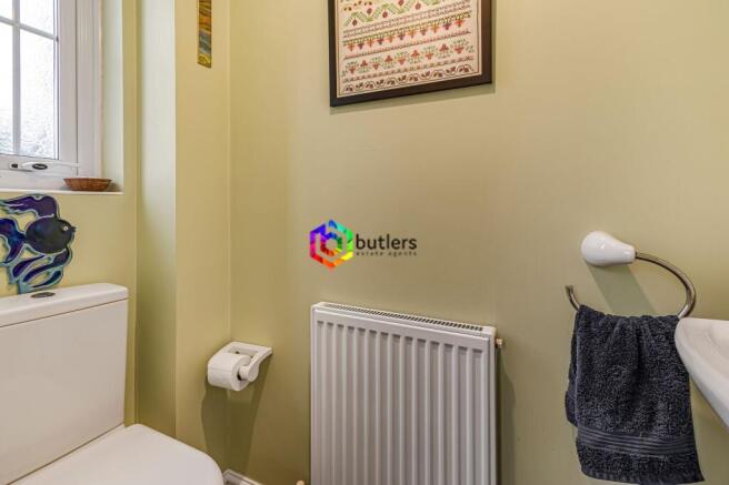 3 bed Detached for sale Image 8