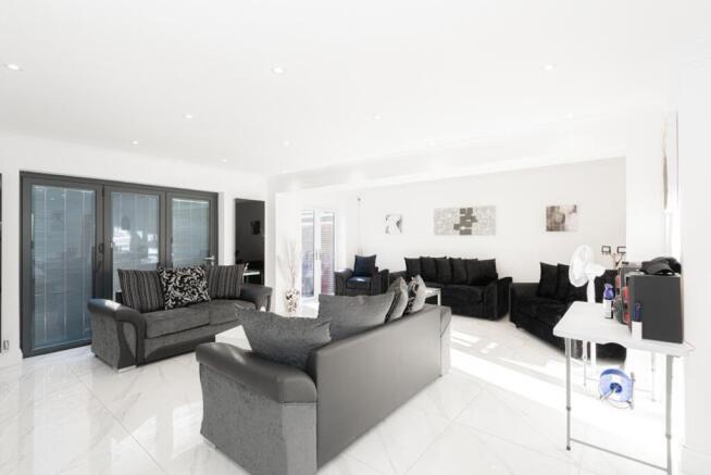 (Rightmove) 7.jpg