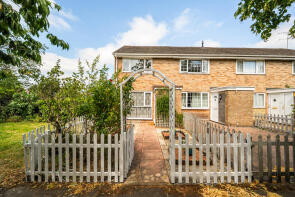 17, Aspen Close, Swindon SN4 7HN