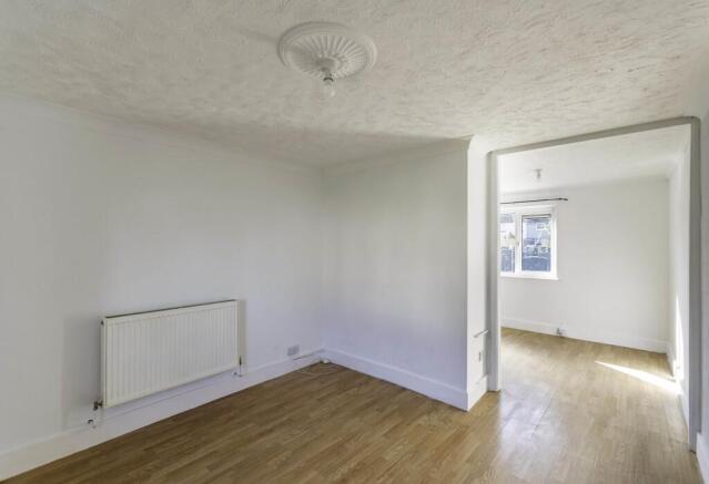 Lounge/dining area