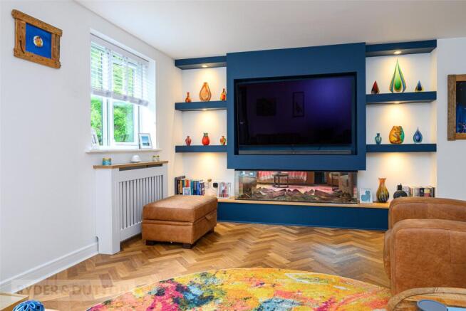 3 bed Semi-Detached for sale Image 5