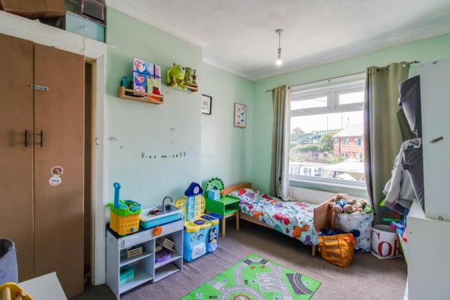 3 bed Semi-Detached for sale Image 7