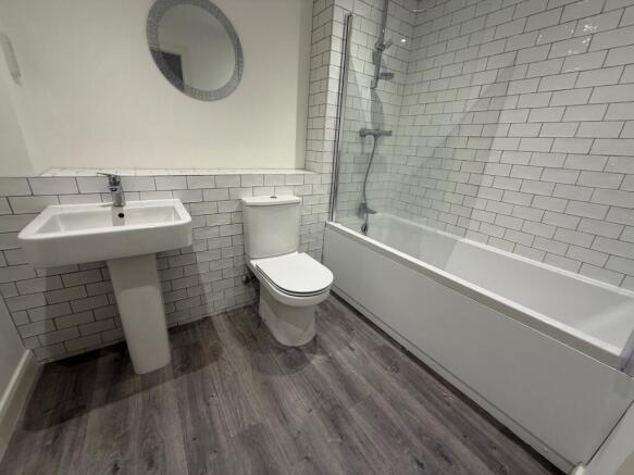 1 bed Apartment for sale Image 6