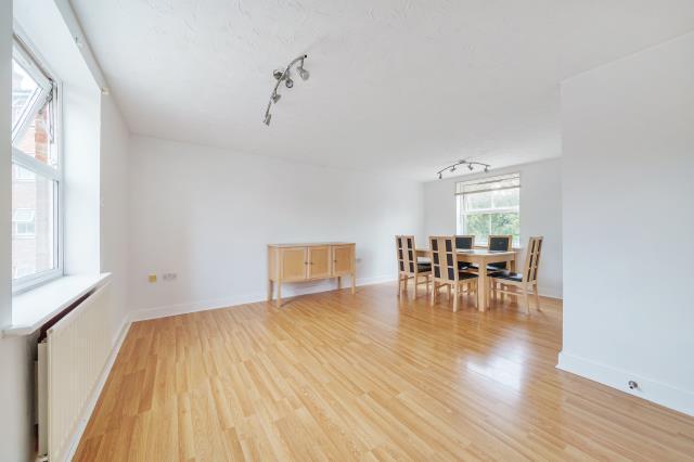 Living/Dining