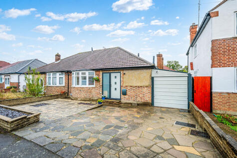 Francis Close, Ewell, KT19