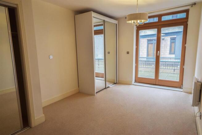 Bedroom 1.jpg