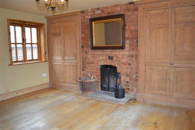 SITTING ROOM