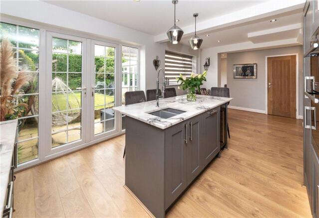 Kitchen Dining Area