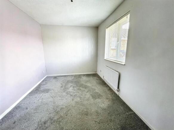 3 bed Semi-Detached for sale Image 7