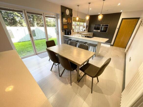 KitchenDiner2