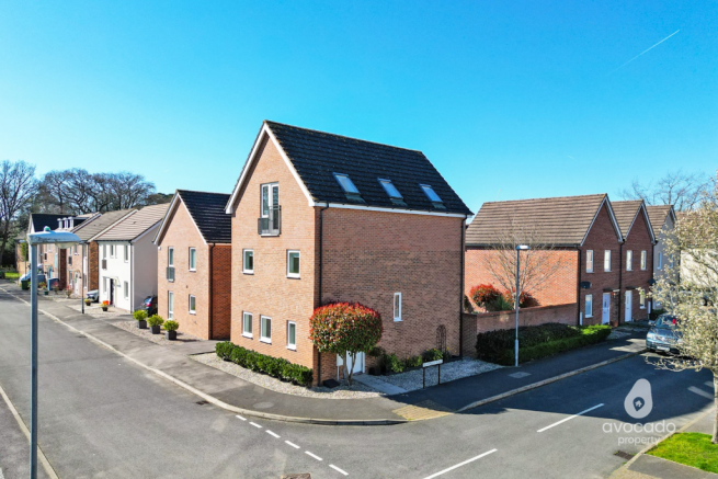 Hastings View, Bracknell, RG12 photo 2