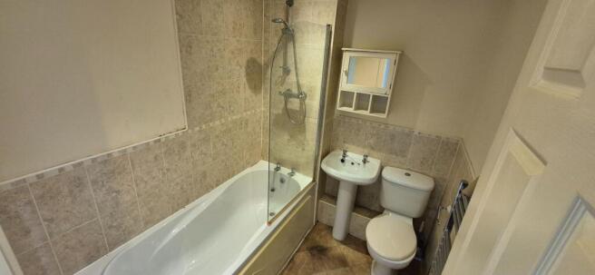 2 bed Semi-Detached for sale Image 7