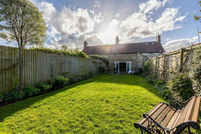 Garden & Rear Elevation