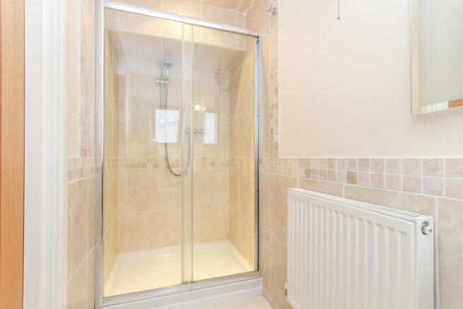 En Suite To Maste...