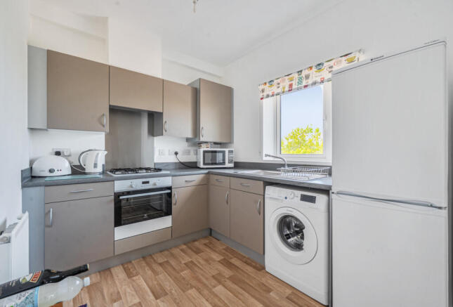 1334696-5-6893311...