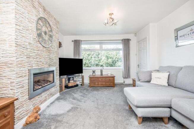 3 bed Terraced for sale Image 5