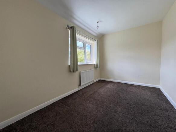3 bed Terraced for sale Image 7