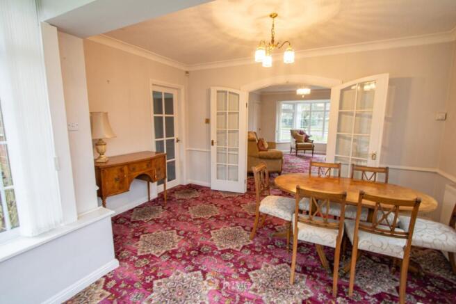 4 bed Detached for sale Image 8