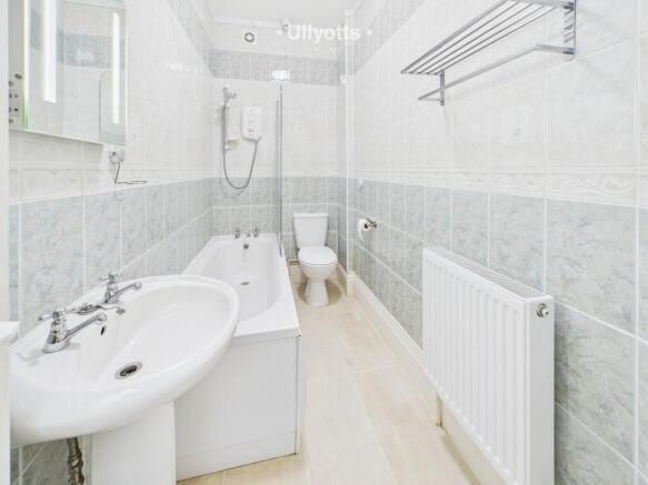 1 bed Flat for sale Image 9