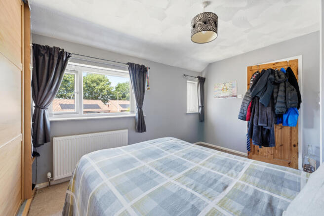 3 bed Semi-Detached for sale Image 12
