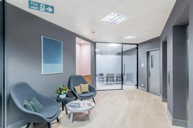 sentinelhousemaryleboneofficetoletwaitingarea.jp