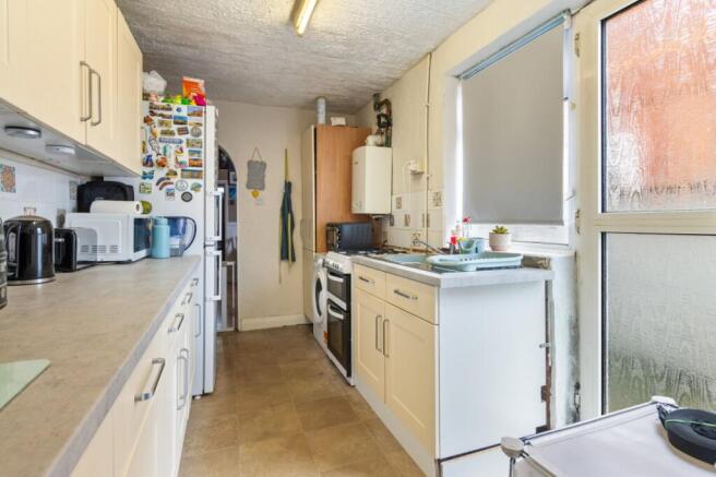 2 bed Terraced for sale Image 5