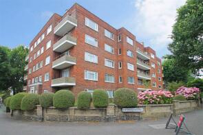 Flat 5, Eaton Court, Eaton Gardens, Hove BN3 3PL