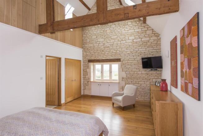 Swallow Barn-032.jpg