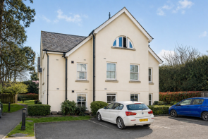 Flat 12, 42 Wellingtonia Place, Reigate Hill, Reigate RH2 9NG