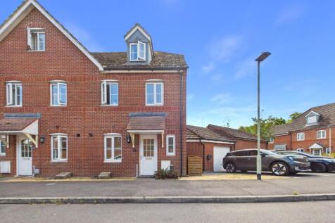 Poperinghe Way, Arborfield, Reading, Berkshire, RG2