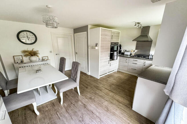 Kitchen / Diner