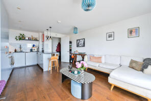 Flat 20, 814 Radford Court, Old Kent Road, London SE15 1AJ