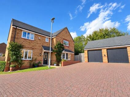 Cowley Meadow Way, Crick, Northampton