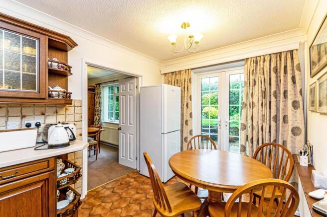 Kitchen/Breakfast Ro