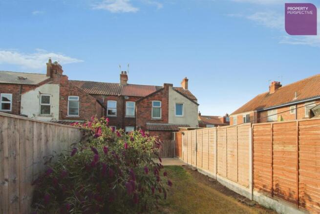 3 bed Terraced for sale Image 11