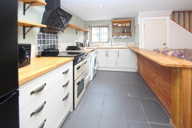 Kitchen/dining area 