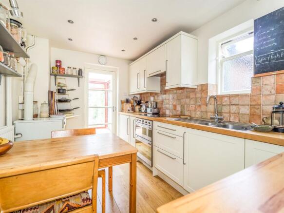 Kitchen / Breakfast Room