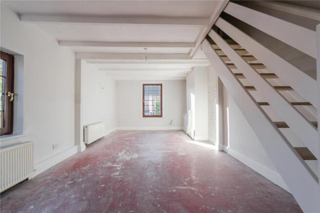 Living Room (2)