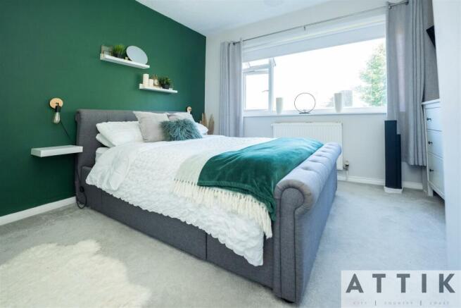 Attik-Halesworth-44.jpg