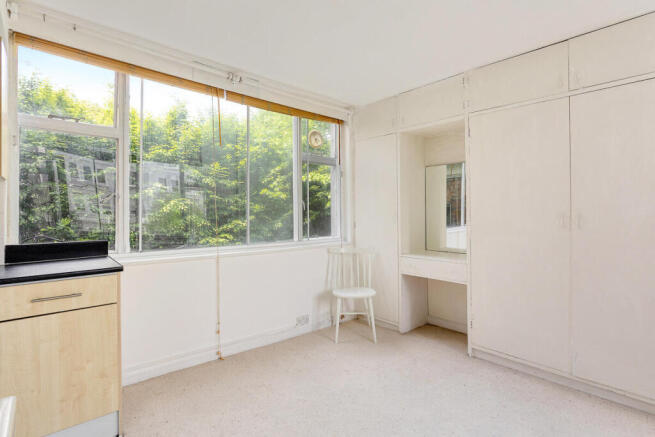 PSQ - Studio 26, 24 Pembridge Square, W2 4DR-2.jpg