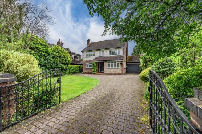 Bramhall Moor Lane, Hazel Grove, SK7 photo 4