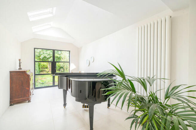Breakfast Room