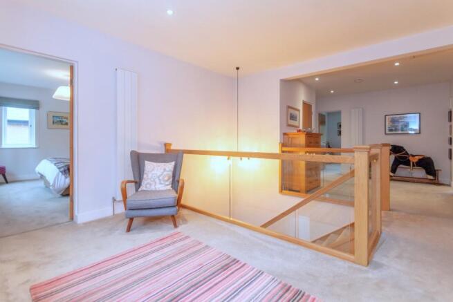 Galleried landing
