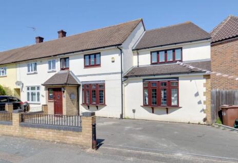 Fullarton Crescent, South Ockendon, RM15
